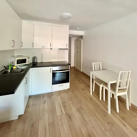 Pool View 2 Bed Duplex In Castle Harbour C207 * 로스크리스티아노스