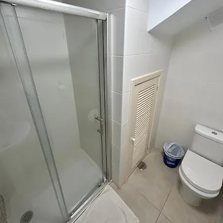 Daire Pool View 2 Bed Duplex In Castle Harbour C207